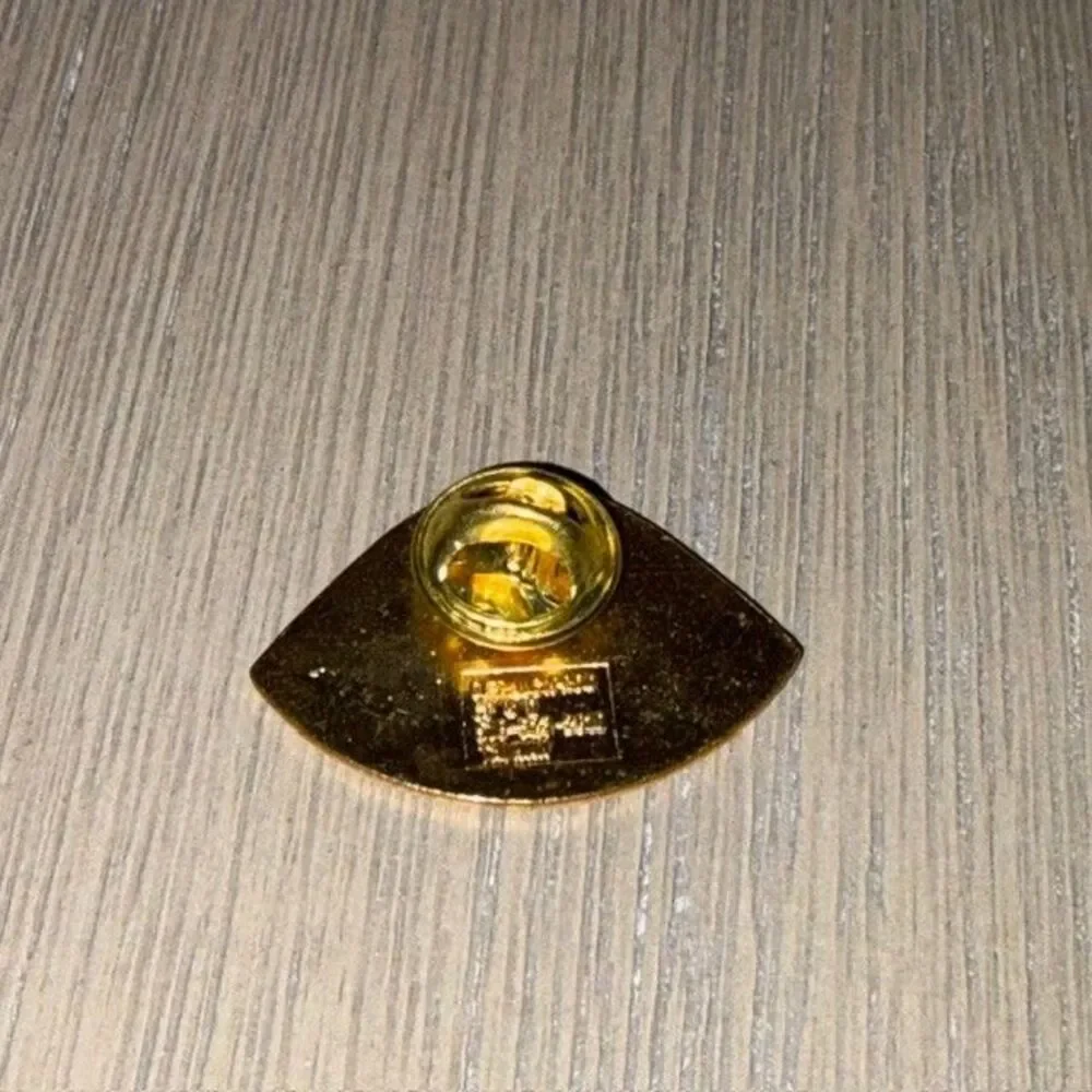 Vtg Connecticut State Council Knights of Columbus Special Olympics Pin